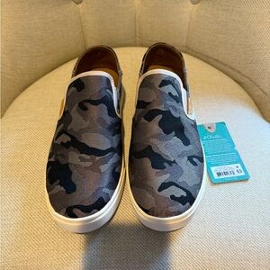 OluKai Black and Gray Sneakers Slip-On Camouflage